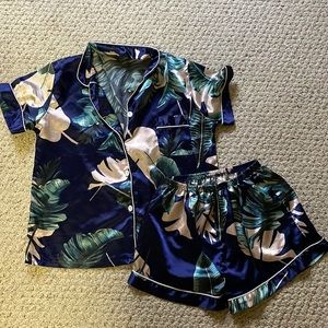 Tropical pajama set
